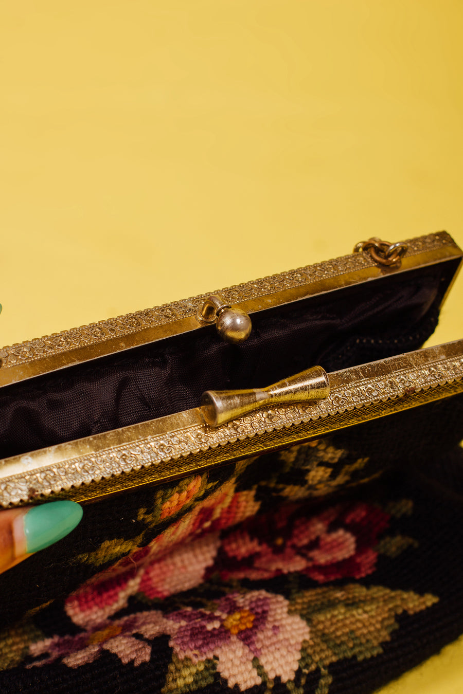 Vintage Handled Purse Handbag Victorian Style Genuine Black Onyx Carnelian  Amethyst Agate Stones Multi Color Jet Black Glass Beaded Satin - Etsy |  Purses and handbags, Beaded purses, Purses